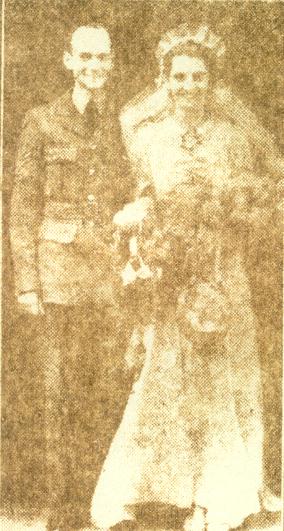 The marriage of Eileen Iris MARFLEET and George William Ellis.